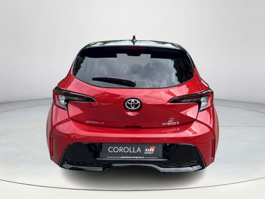 Toyota Corolla Hybrid 140 GR Sport | 06-10141018 Voor meer informatie ActivLease financial lease