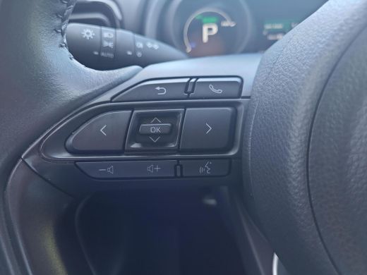 Toyota Yaris Cross 1.5 Hybrid Active | Apple CarPlay | Parkeercamera | Rijklaarprijs incl. garantie | ActivLease financial lease