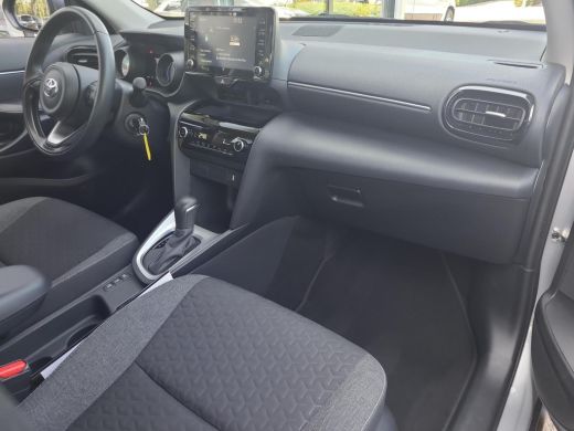 Toyota Yaris Cross 1.5 Hybrid Active | Apple CarPlay | Parkeercamera | Rijklaarprijs incl. garantie | ActivLease financial lease