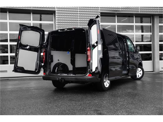 Volkswagen E-Transporter | Life Edition | Volledig Elektrisch | Trekhaak | Stoelverwarming | App-Connect | Camera | PDC ActivLease financial lease