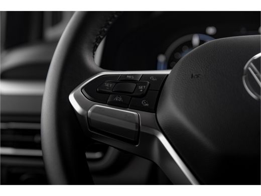 Volkswagen E-Transporter | Life Edition | Volledig Elektrisch | Trekhaak | Stoelverwarming | App-Connect | Camera | PDC ActivLease financial lease