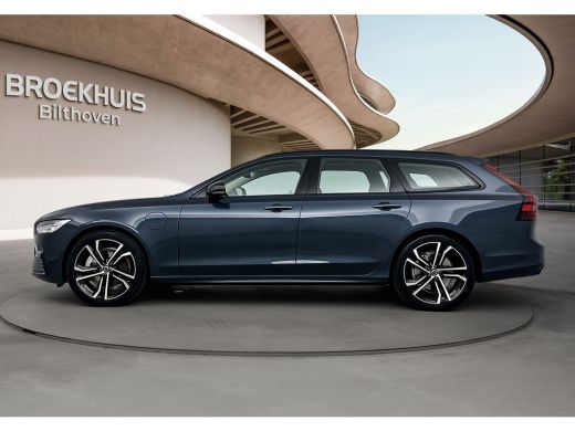 Volvo V90 2.0 T8 Plug-in hybrid AWD Ultra Dark | Luchtvering | PDC + 360 camera | 20 inch LM Velgen | Stoel... Volvo V90 2.0 T8 Plug-in hybrid AWD Ultra Dark | Luchtvering | PDC + 360 camera | 20 inch LM Velgen | Stoel...