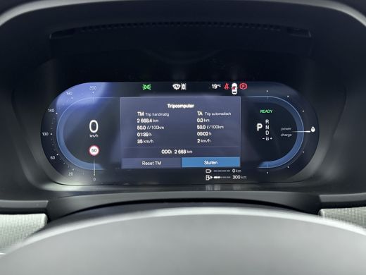 Volvo  V90 2.0 T8 Plug-in hybrid AWD Ultra Dark | Luchtvering | PDC + 360 camera | 20 inch LM Velgen | Stoel... ActivLease financial lease