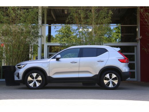 Volvo  XC40 1.5 T5 Recharge Inscription Expression | Adaptive Cruise | Camera | Stuur/stoelverwarming | Keyless ActivLease financial lease