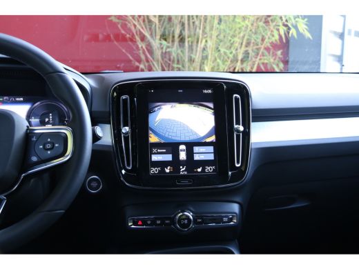 Volvo  XC40 1.5 T5 Recharge Inscription Expression | Adaptive Cruise | Stuur/stoelverwarming | Camera | Keyless ActivLease financial lease