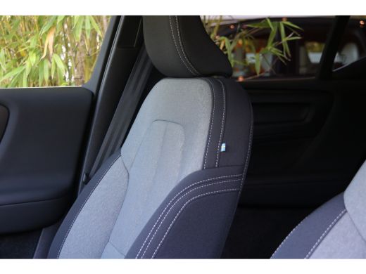 Volvo  XC40 1.5 T5 Recharge Inscription Expression | Adaptive Cruise | Stuur/stoelverwarming | Camera | Keyless ActivLease financial lease
