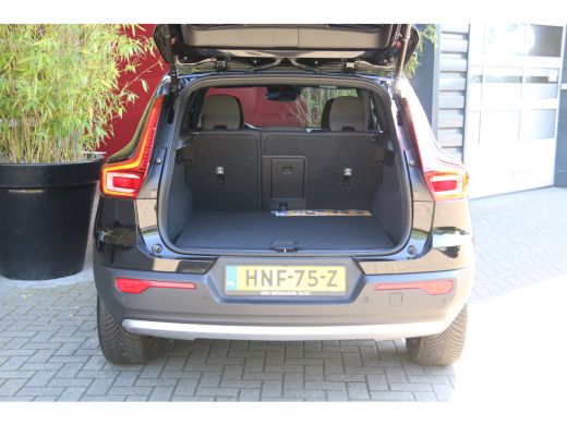 Volvo  XC40 1.5 T5 Recharge Inscription Expression | Adaptive Cruise | Stuur/stoelverwarming | Camera | Keyless ActivLease financial lease