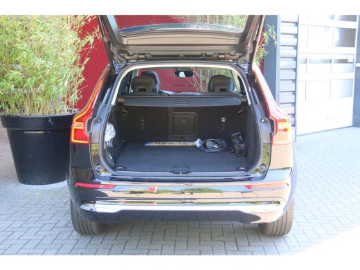 Volvo  XC60 2.0 T6 Plug-in hybrid AWD Inscription | Panoramadak | 360 Camera | Pilot Assist | Memory ActivLease financial lease