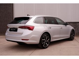 Skoda Octavia Combi 1.4 TSI iV PHEV Business Edition | Head-Up | Carplay | LED | Camera | Memory | Navi | Sfeer...