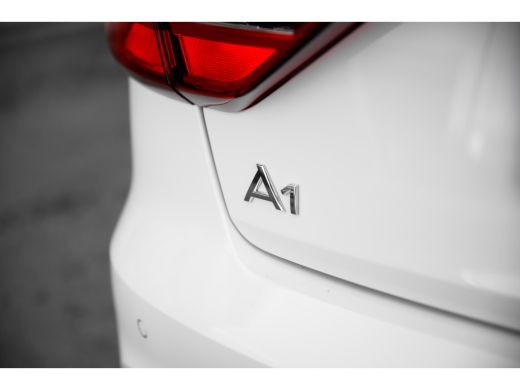 Audi A1 Sportback 25 TFSI Pro Line | 17" Cruise control | Audi Virtual Cockpit ActivLease financial lease