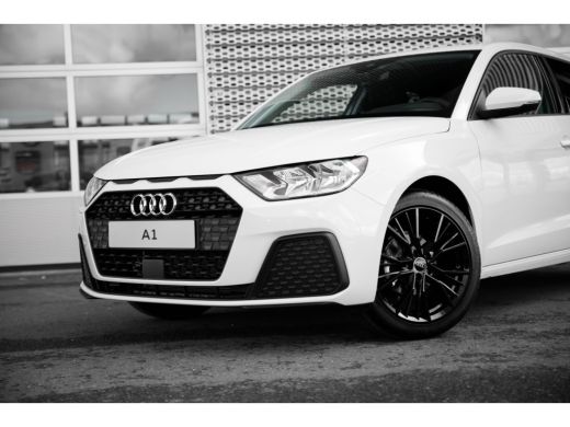 Audi A1 Sportback 25 TFSI Pro Line | 17" Cruise control | Audi Virtual Cockpit ActivLease financial lease