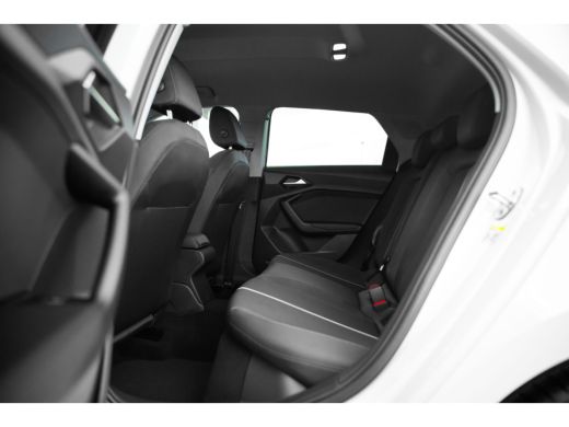 Audi A1 Sportback 25 TFSI Pro Line | 17" Cruise control | Audi Virtual Cockpit ActivLease financial lease