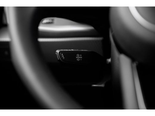 Audi A1 Sportback 25 TFSI Pro Line | 17" Cruise control | Audi Virtual Cockpit ActivLease financial lease