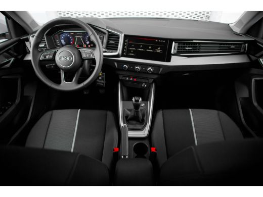 Audi A1 Sportback 25 TFSI Pro Line | 17" Cruise control | Audi Virtual Cockpit ActivLease financial lease