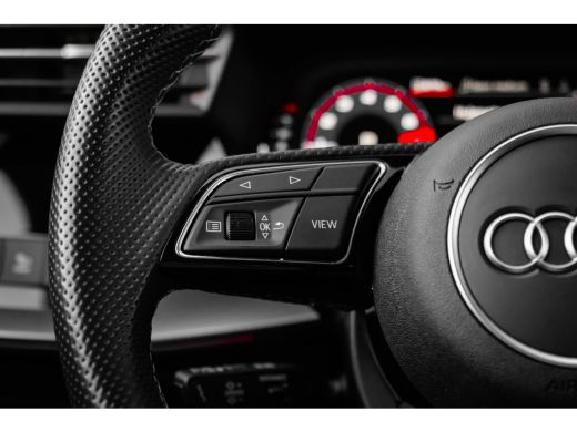 Audi A3 Sportback 30 TFSI S edition | Stoelverw. voor | Cruise Control Adaptief | Navigatie ActivLease financial lease