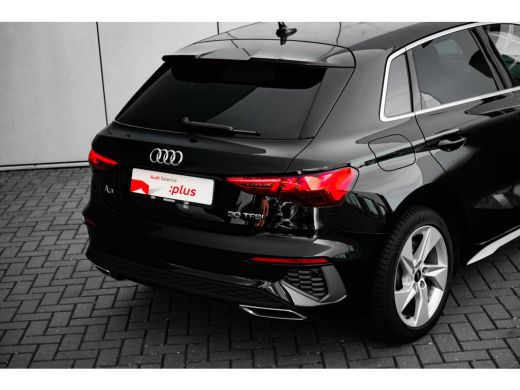 Audi A3 Sportback 30 TFSI S edition | Stoelverw. voor | Cruise Control Adaptief | Navigatie ActivLease financial lease