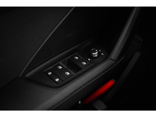 Audi A3 Sportback 30 TFSI S edition | Stoelverw. voor | Cruise Control Adaptief | Navigatie ActivLease financial lease