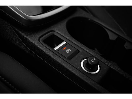 Audi A3 Sportback 30 TFSI S edition | Stoelverw. voor | Cruise Control Adaptief | Navigatie ActivLease financial lease