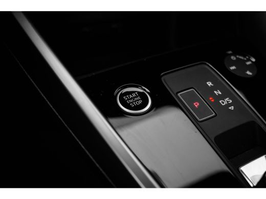 Audi A3 Sportback 30 TFSI S edition | Stoelverw. voor | Cruise Control Adaptief | Navigatie ActivLease financial lease