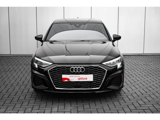 Audi A3 Sportback 30 TFSI S edition | Stoelverw. voor | Cruise Control Adaptief | Navigatie ActivLease financial lease