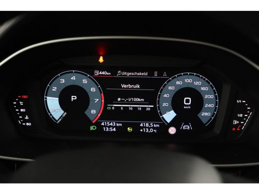 Audi Q3 35 TFSI Advanced edition Airco, Apple carplay, Achterruitrij camera. ActivLease financial lease
