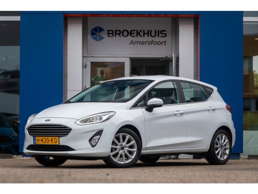 Ford Fiesta 1.0 EcoBoost Titanium| Navigatie | Cruise | Apple Carplay/Android Auto | Airco | Ect! | Apple Car... Ford Fiesta 1.0 EcoBoost Titanium| Navigatie | Cruise | Apple Carplay/Android Auto | Airco | Ect! | Apple Car...