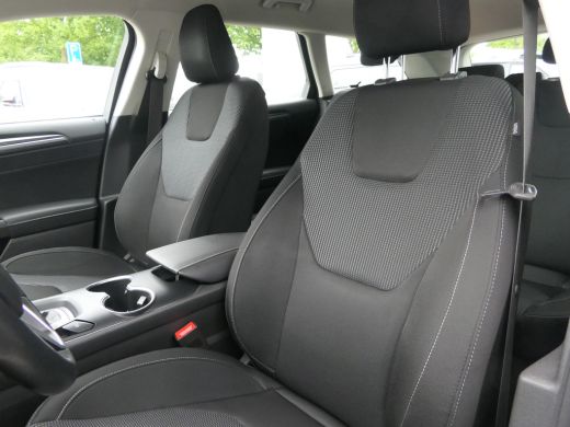 Ford Mondeo Wagon 2.0 IVCT HEV Titanium | Trekhaak | Navigatie | CarPlay/Android Auto | Keyless | Parkeersens... ActivLease financial lease