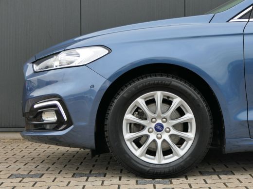 Ford Mondeo Wagon 2.0 IVCT HEV Titanium | Trekhaak | Navigatie | CarPlay/Android Auto | Keyless | Parkeersens... ActivLease financial lease