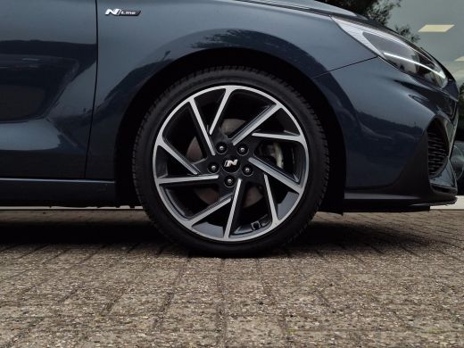 Hyundai i30 Wagon 1.5 T-GDi MHEV N Line | Panoramisch schuif/kantel dak | Stoel/stuurverwarming | Achteruitri... ActivLease financial lease