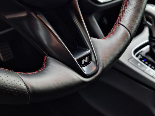 Hyundai i30 Wagon 1.5 T-GDi MHEV N Line | Panoramisch schuif/kantel dak | Stoel/stuurverwarming | Achteruitri... ActivLease financial lease