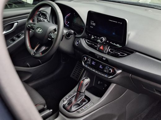 Hyundai i30 Wagon 1.5 T-GDi MHEV N Line | Panoramisch schuif/kantel dak | Stoel/stuurverwarming | Achteruitri... ActivLease financial lease