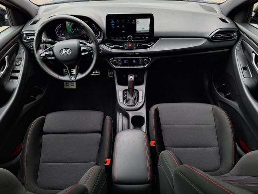 Hyundai i30 Wagon 1.5 T-GDi MHEV N Line | Panoramisch schuif/kantel dak | Stoel/stuurverwarming | Achteruitri... ActivLease financial lease