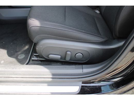 Hyundai IONIQ 6 Connect 77.4 kWh | Achterstoelen verwarmd | Achteruitrijcamera | Bluetooth telefoonvoorbereiding ActivLease financial lease
