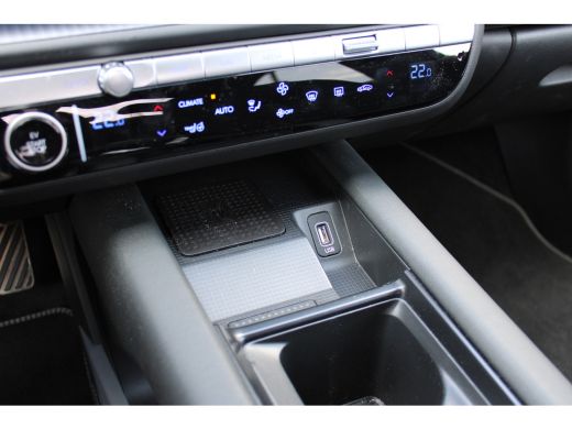 Hyundai IONIQ 6 Connect 77.4 kWh | Achterstoelen verwarmd | Achteruitrijcamera | Bluetooth telefoonvoorbereiding ActivLease financial lease