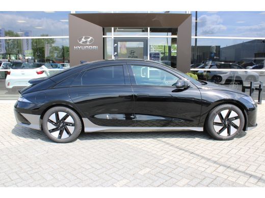Hyundai IONIQ 6 Connect 77.4 kWh | Achterstoelen verwarmd | Achteruitrijcamera | Bluetooth telefoonvoorbereiding ActivLease financial lease