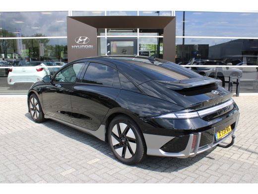Hyundai IONIQ 6 Connect 77.4 kWh | Achterstoelen verwarmd | Achteruitrijcamera | Bluetooth telefoonvoorbereiding ActivLease financial lease
