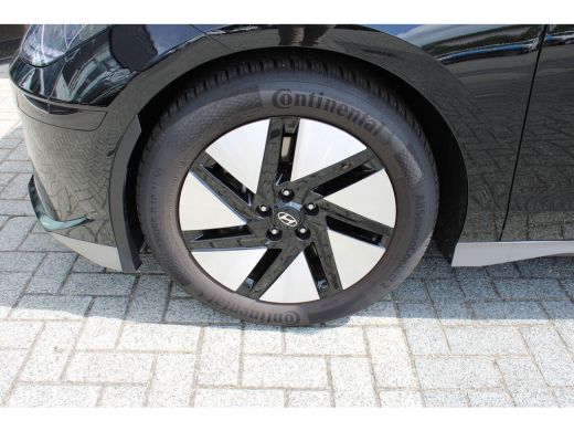 Hyundai IONIQ 6 Connect 77.4 kWh | Achterstoelen verwarmd | Achteruitrijcamera | Bluetooth telefoonvoorbereiding ActivLease financial lease
