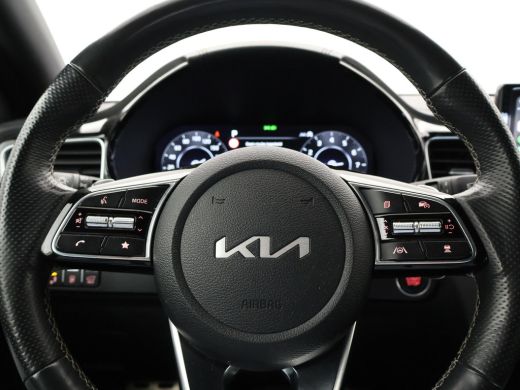 Kia ProCeed 1.5 T-GDi 160 PK GT-LINE AUT. + PANORAMA | CAMERA | STOEL/STUURWIELVERW. | CARPLAY | LED ActivLease financial lease