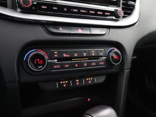 Kia ProCeed 1.5 T-GDi 160 PK GT-LINE AUT. + PANORAMA | CAMERA | STOEL/STUURWIELVERW. | CARPLAY | LED ActivLease financial lease