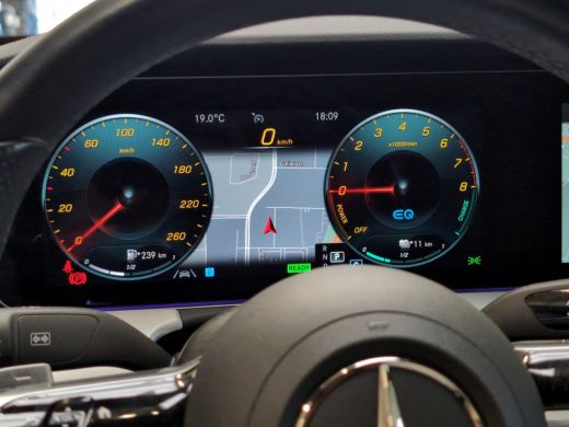 Mercedes E-Klasse 300 e Business Solution AMG | Matrix LED | Camera | Leder | Trekhaak ActivLease financial lease