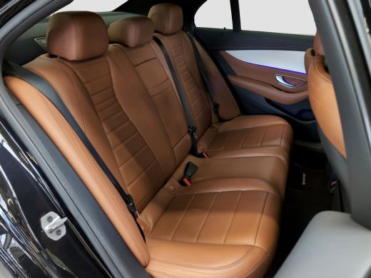 Mercedes E-Klasse 300 e Business Solution AMG | Matrix LED | Camera | Leder | Trekhaak ActivLease financial lease