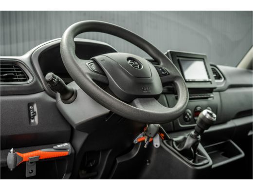 Opel Movano **2.3 CDTI BiTurbo | Bakwagen met Laadklep | Euro 6 | 146 PK | A/C | Cruise | Navigatie | MF Stuur** ActivLease financial lease