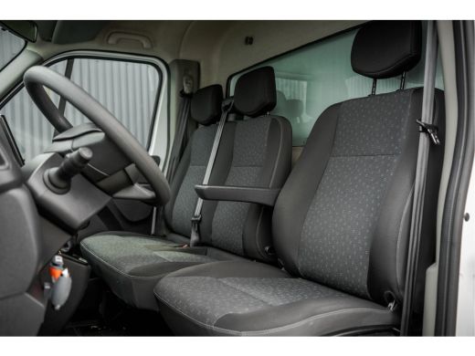 Opel Movano **2.3 CDTI BiTurbo | Bakwagen met Laadklep | Euro 6 | 146 PK | A/C | Cruise | Navigatie | MF Stuur** ActivLease financial lease