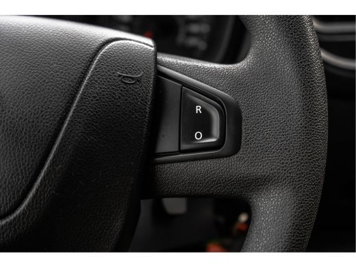 Opel Movano **2.3 CDTI BiTurbo | Bakwagen met Laadklep | Euro 6 | 146 PK | A/C | Cruise | Navigatie | MF Stuur** ActivLease financial lease