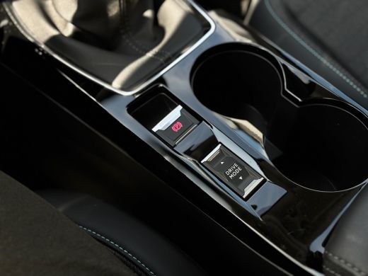 Peugeot 208 Allure Pack Allure PACK | Achteruitrijcamera | Cruise Control | Navi Fullscreen | Airco AUTO | Re... ActivLease financial lease