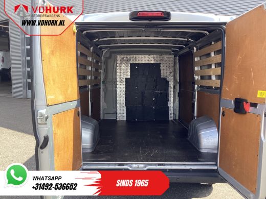 Peugeot Boxer 2.2 HDi 140 pk L2 EXPORT ONLY 3.0t Trekverm./ Navi/ Camera/ PDC/ Cruise/ Airco ActivLease financial lease