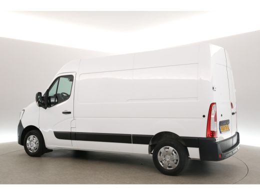 Renault Master T35 2.3 dCi L2H2 180PK Airco Camera Carplay Cruise Navigatie PDC 3 Persoons Elektrpakket ActivLease financial lease