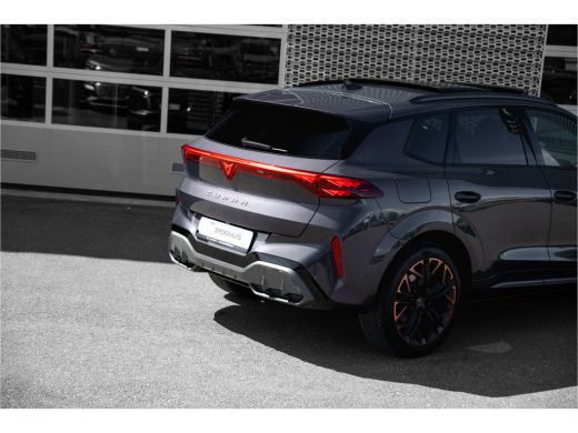 CUPRA Terramar 1.5 TSI e-Hybrid VZ America s CUP | Leder interieur | Panoramadak | Rondom Camera ActivLease financial lease