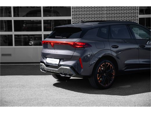 CUPRA Terramar 1.5 TSI e-Hybrid VZ America s CUP | Leder interieur | Panoramadak | Rondom Camera ActivLease financial lease