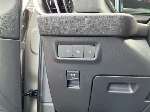 Skoda Kodiaq 1.5 TSI PHEV Sportline Business | 204Pk | Trekhaak | Pano | Elec. klep | ActivLease financial lease